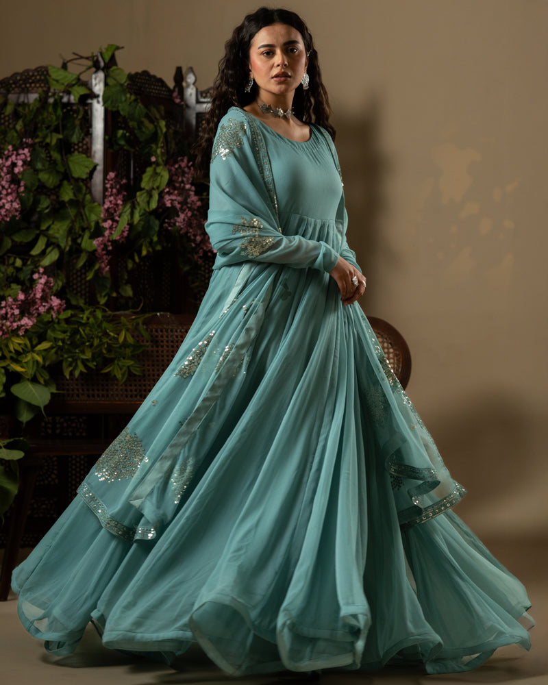 Mehr — Chiffon Pishwas & Dupatta